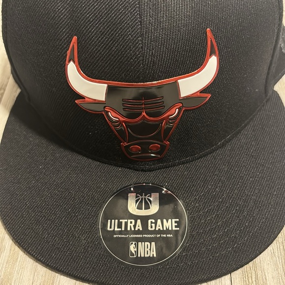 Ultra Game NBA Chicago Bulls Black Adjustable Snapback black cap / hat - Picture 2 of 6